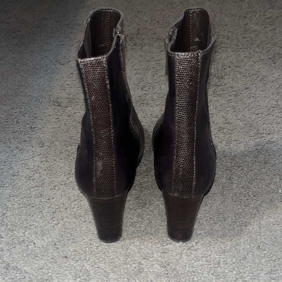 Donald Pliner Esra Brown Suede Boots Size 7 - Picture 4 of 6